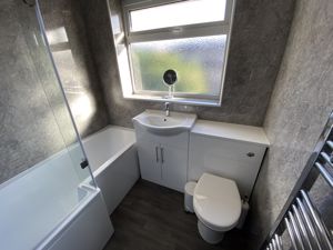 BATHROOM- click for photo gallery